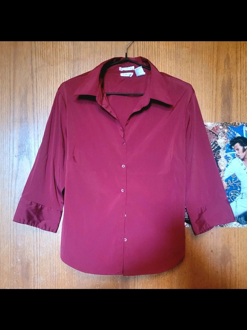Charlotte Russe burgundy polyester, nylon & spandex button-up